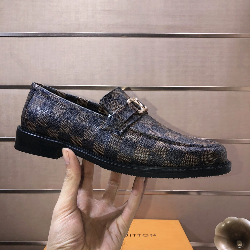 V Luxury Men's Classic Slip On Shoes 0425032504