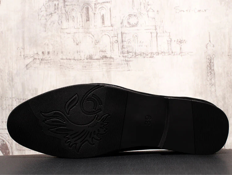 High-end Embroidered Loafers