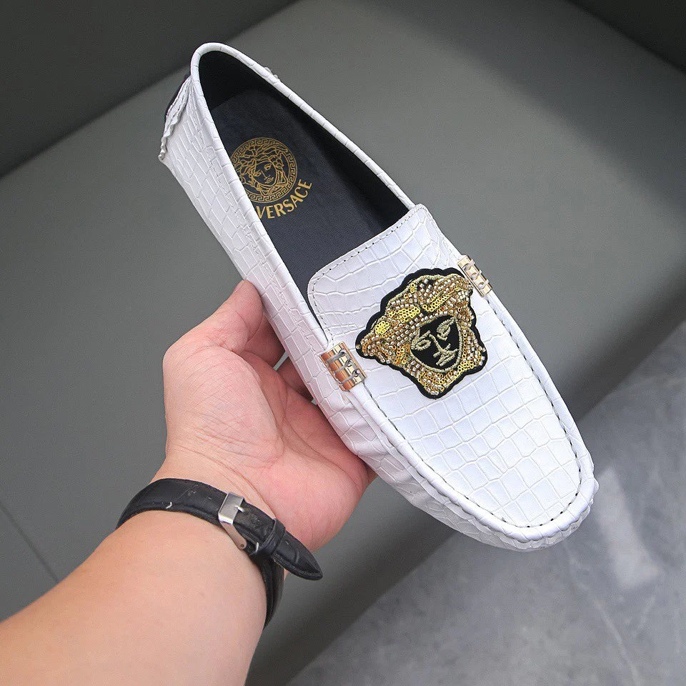 Luxurious white versatile loafers 1024052919