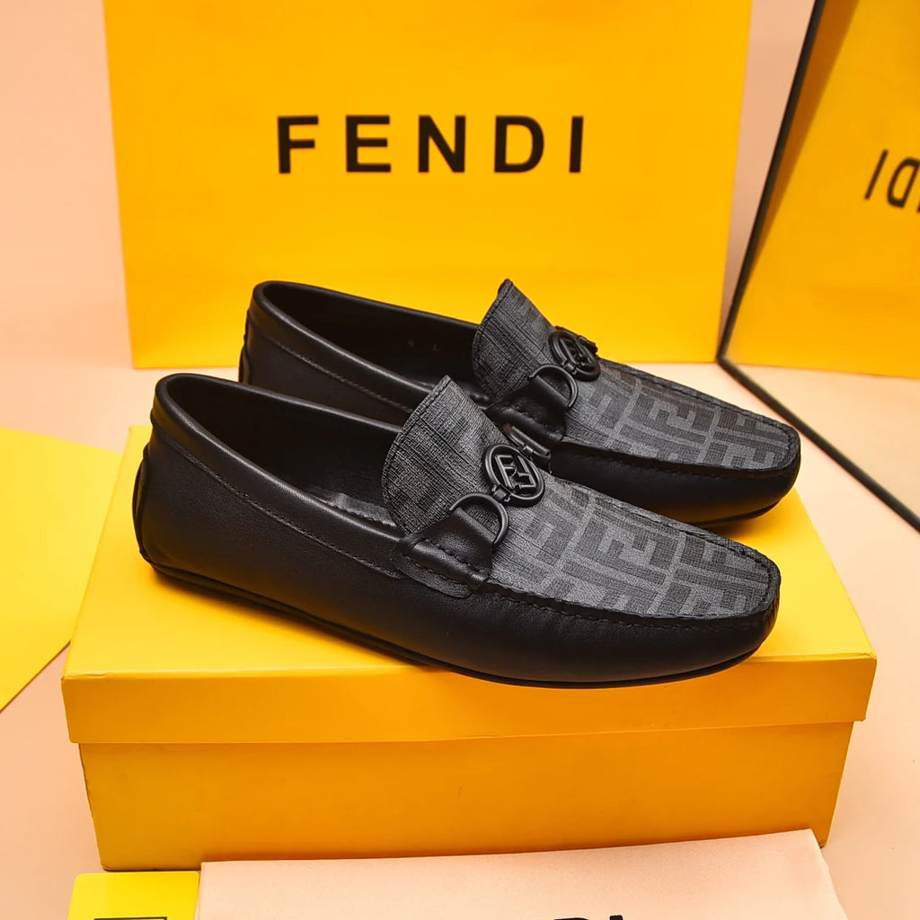 Classic new men's casual loafers 1024072424