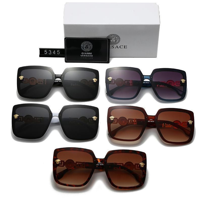 New Fashion Sunglasses PD0426063021