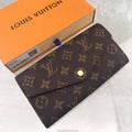 Fashion V Logo Brown Wallets 102407107