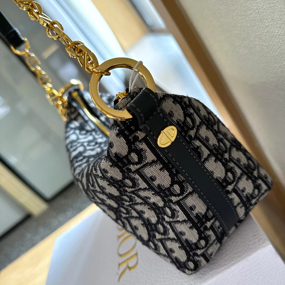 New Fashion Classic Presbyopia Crossbody Bag 1024032702