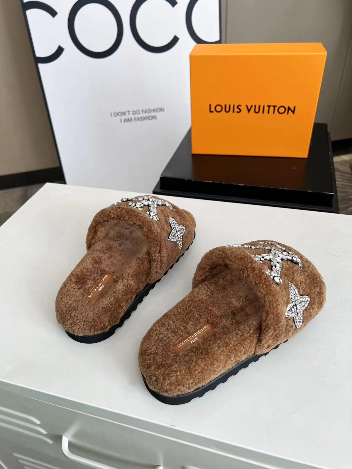 23 The most popular lambswool slippers in autumn and winter XC0423101606