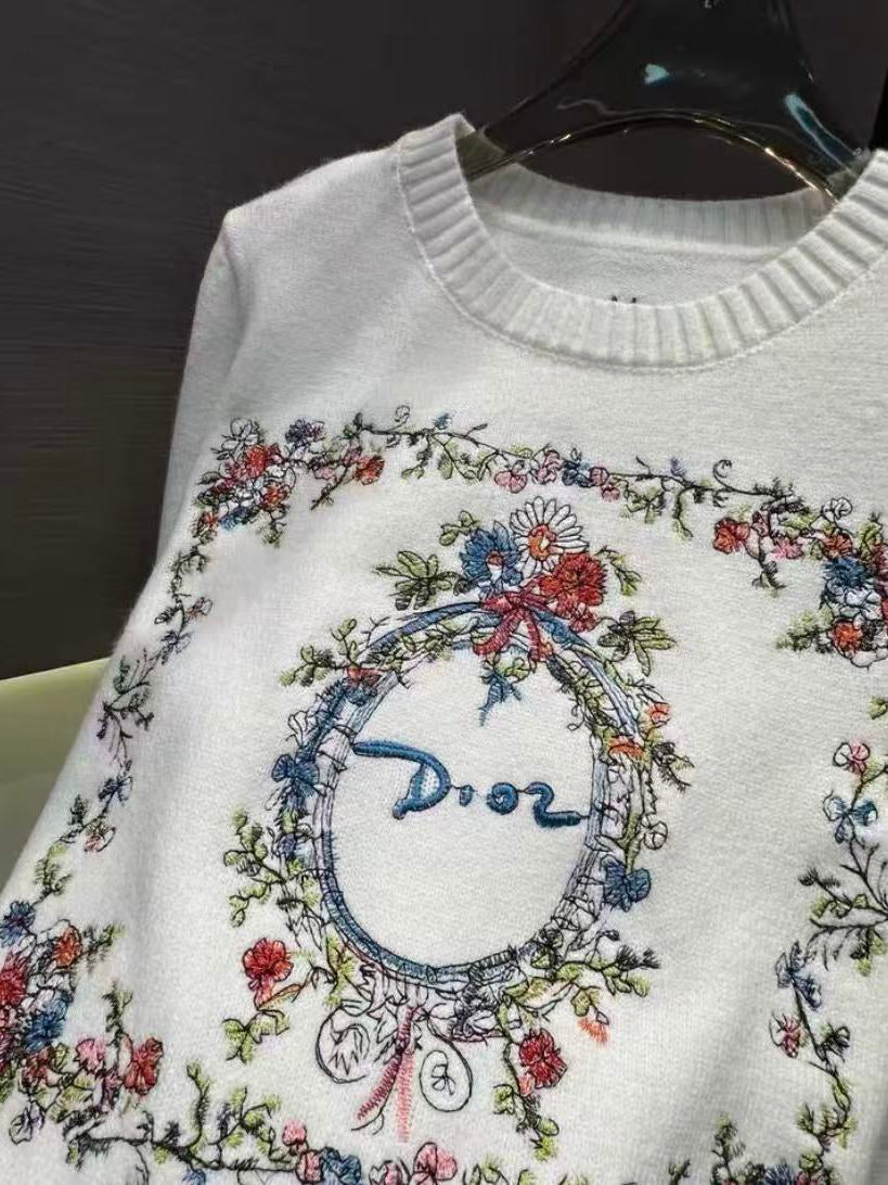 New Fashion Women DIO Crew Neck Knit Sweater PD1326091803