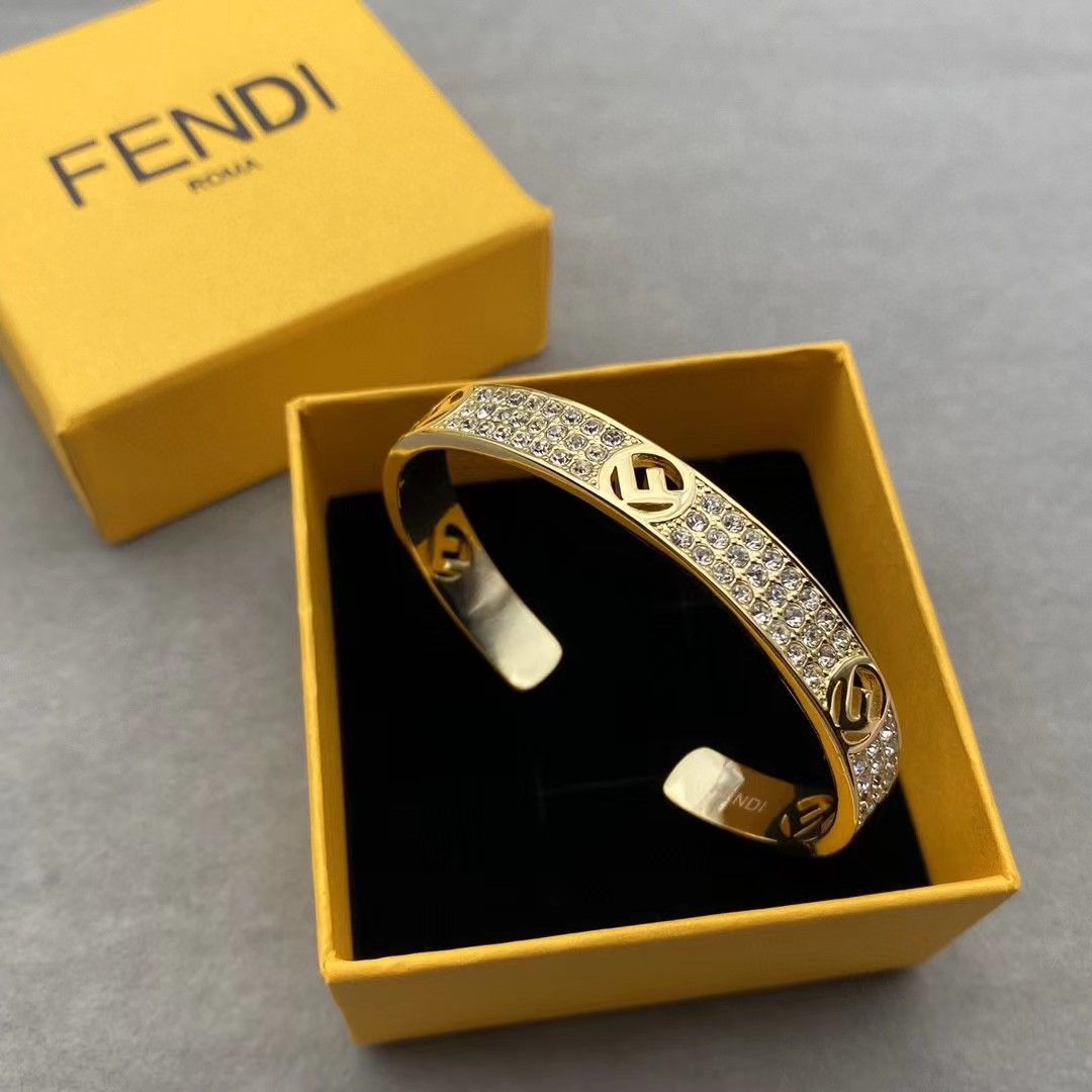 Fashion high-end bracelet PD10051206