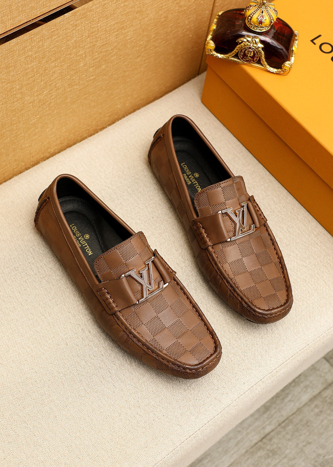 New stylish casual men's loafers XC0426033105