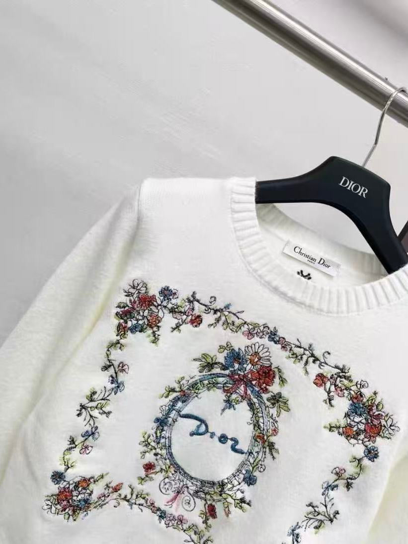 New Fashion Women DIO Crew Neck Knit Sweater PD1326091803