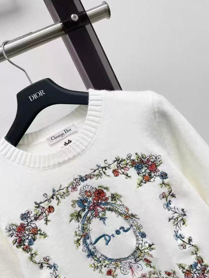 New Fashion Women DIO Crew Neck Knit Sweater PD1326091803