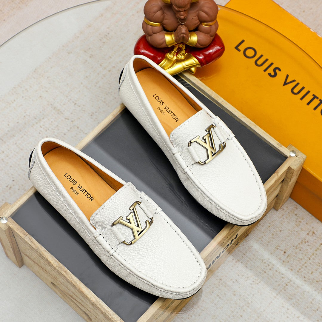 White classic men's casual loafers XC0424041802
