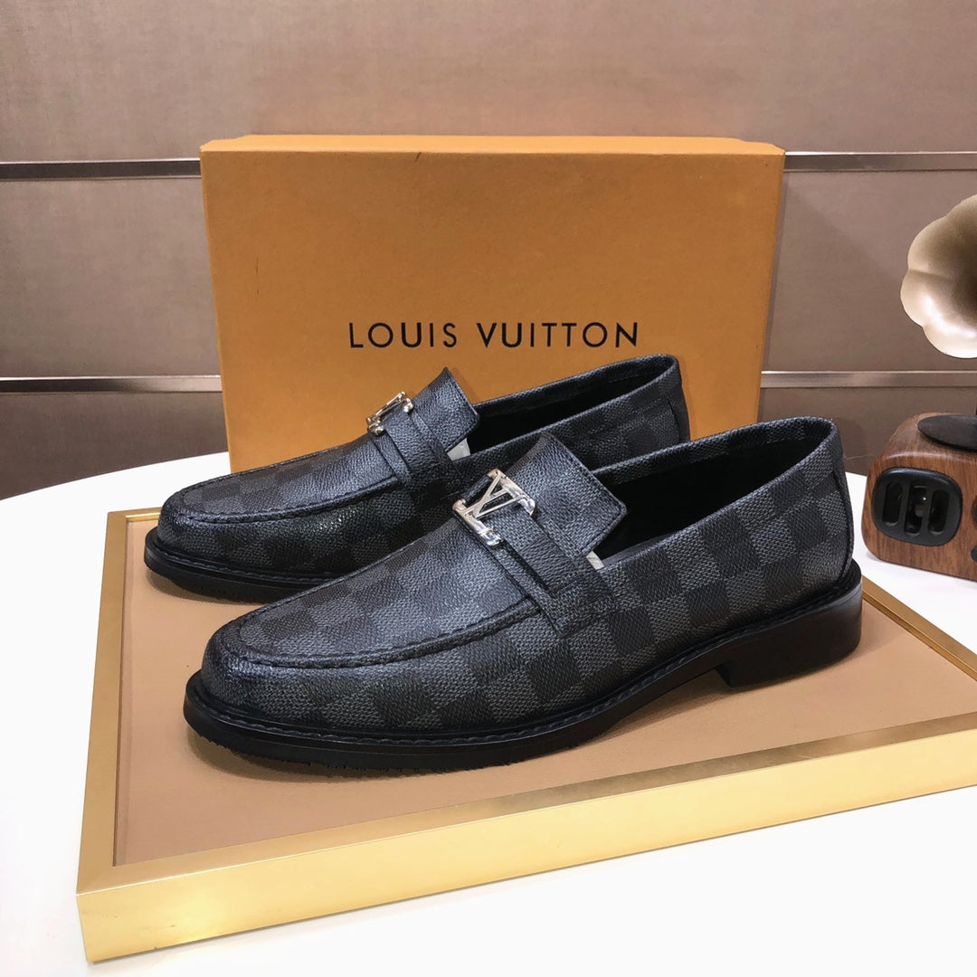 V Luxury Men's Classic Slip On Shoes 0425032504