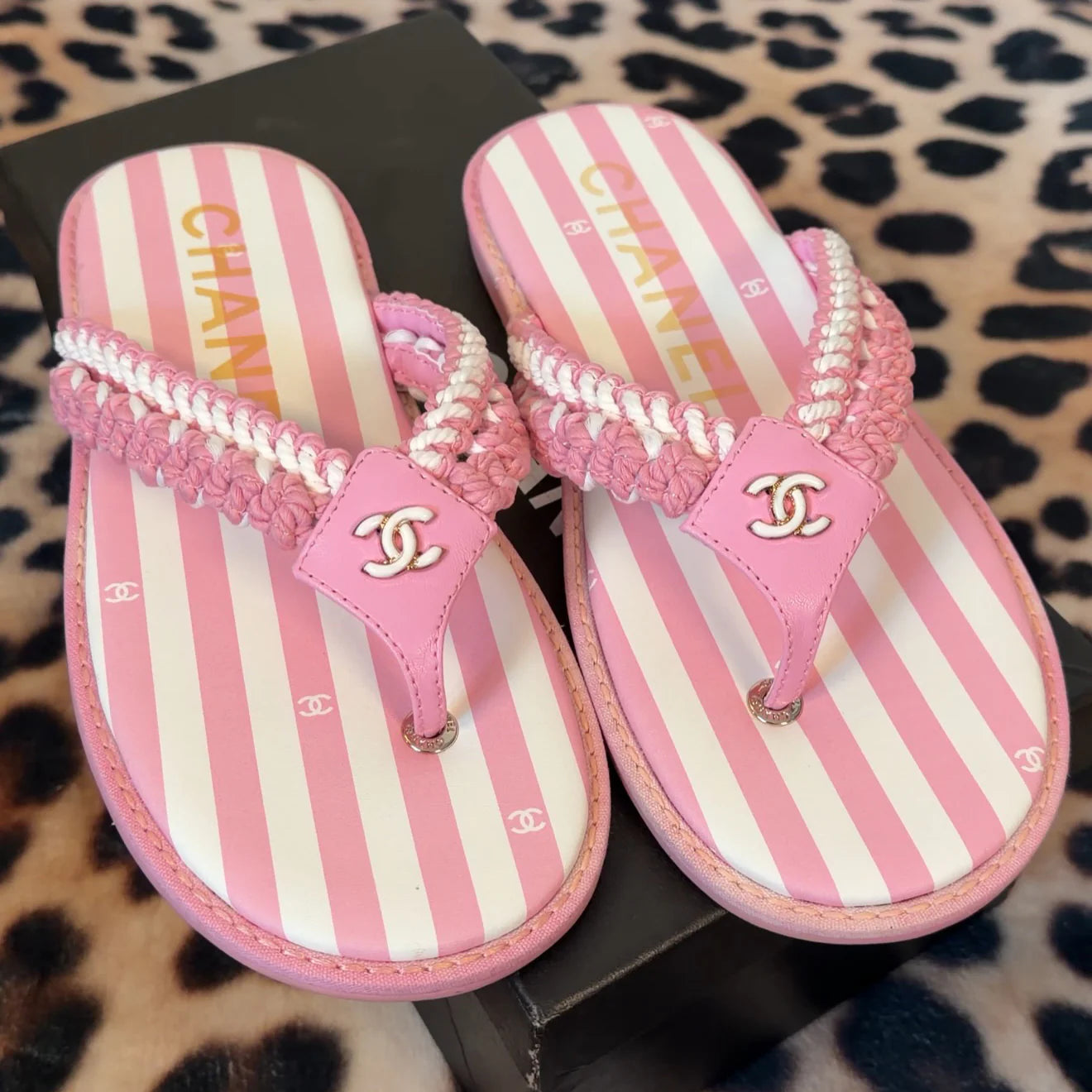 Colorful Handwoven Flip-flops 1026070206