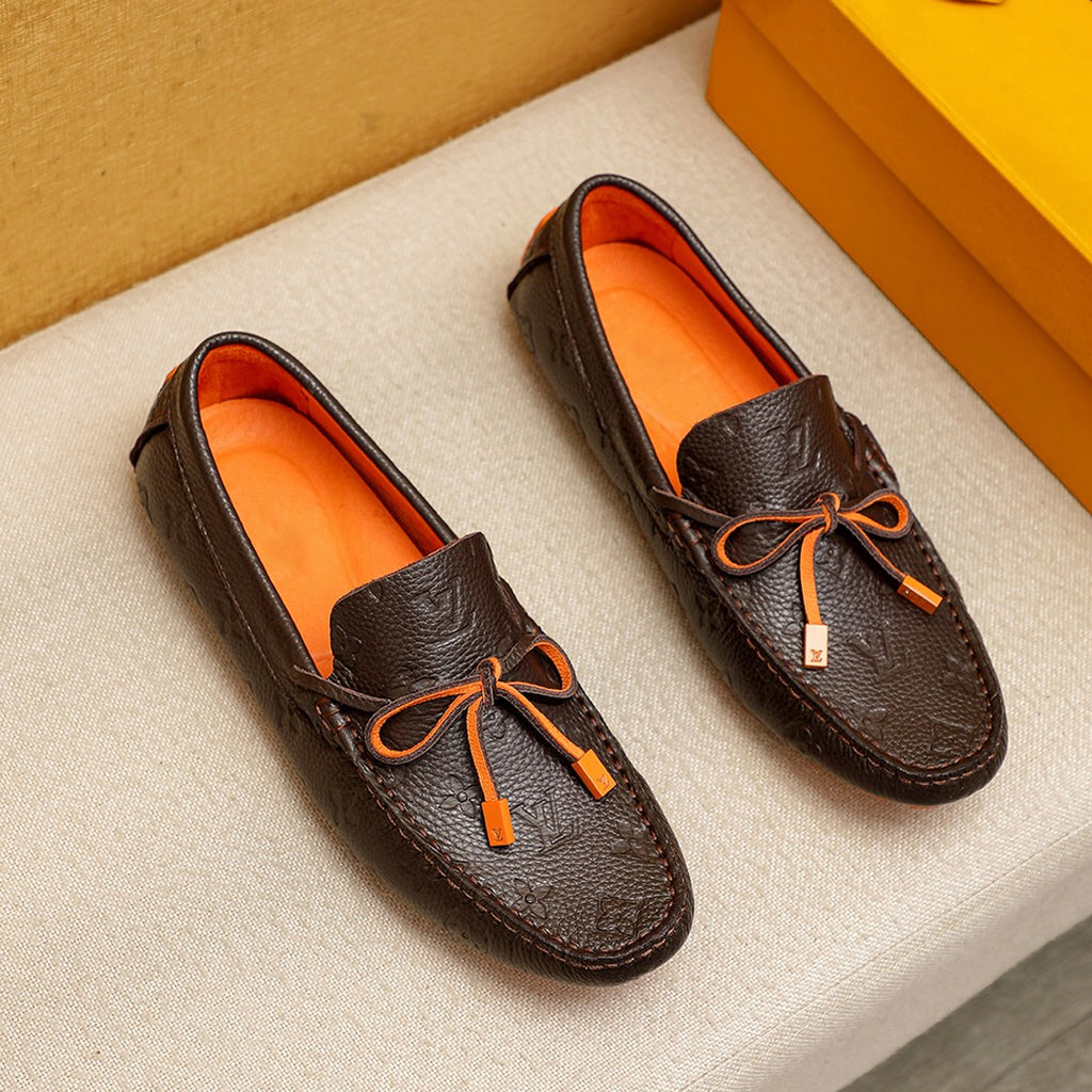 Men's Fashion Versatile V LOGO Loafers