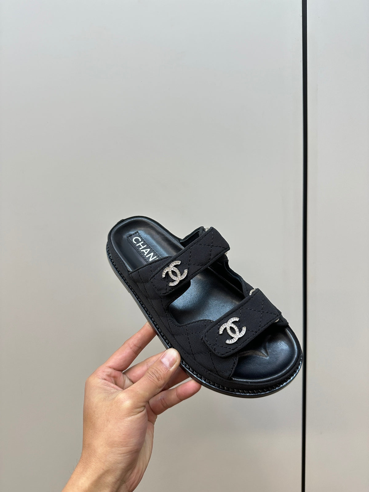 CL 24 New Fashion Beach Sandals XC0424031815