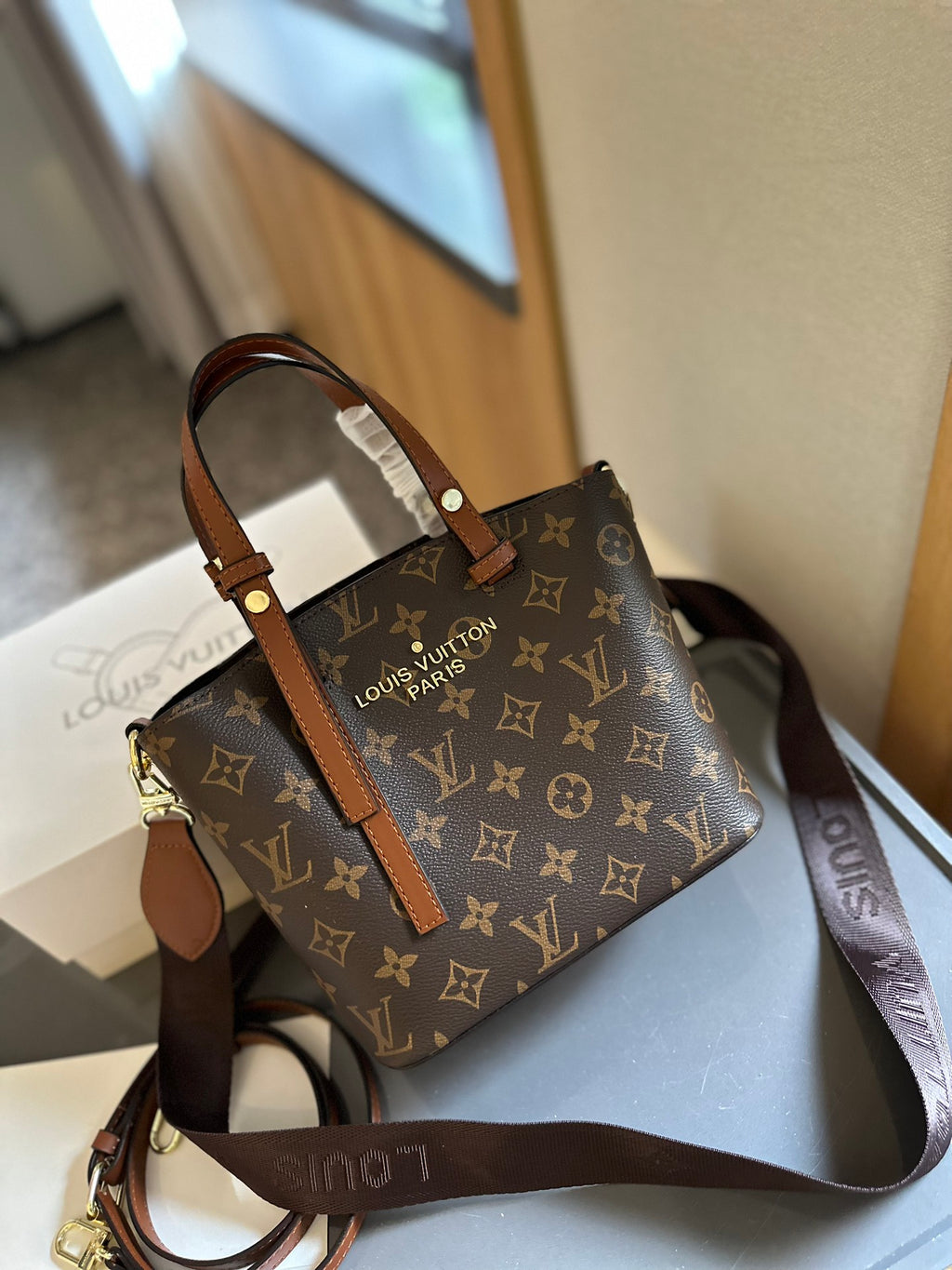 L pattern versatile fashion bag 0424052814