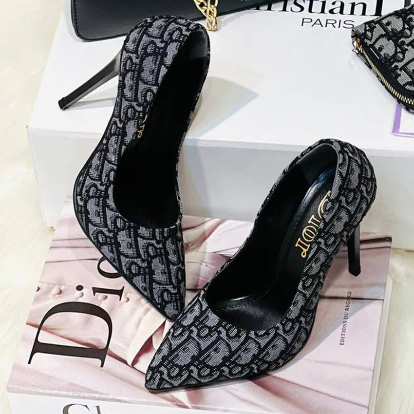Luxury and fashionable versatile high heels 1024061825