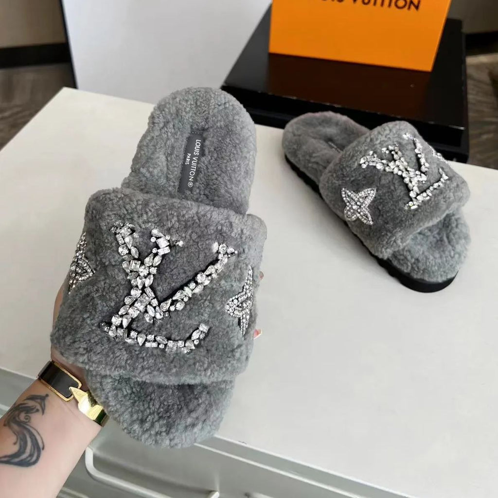 23 The most popular lambswool slippers in autumn and winter XC0423101606