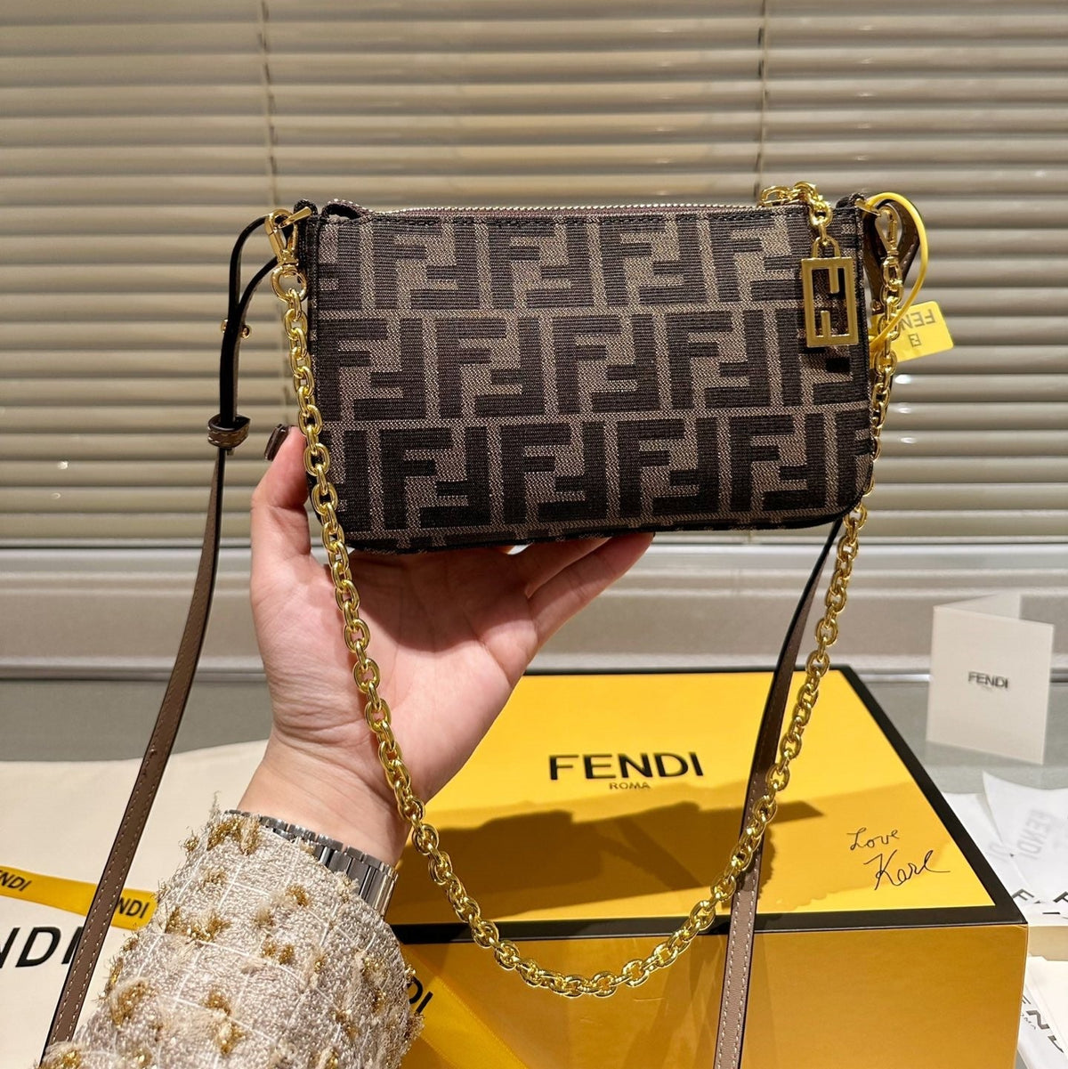 F trendy bag XC0823050930