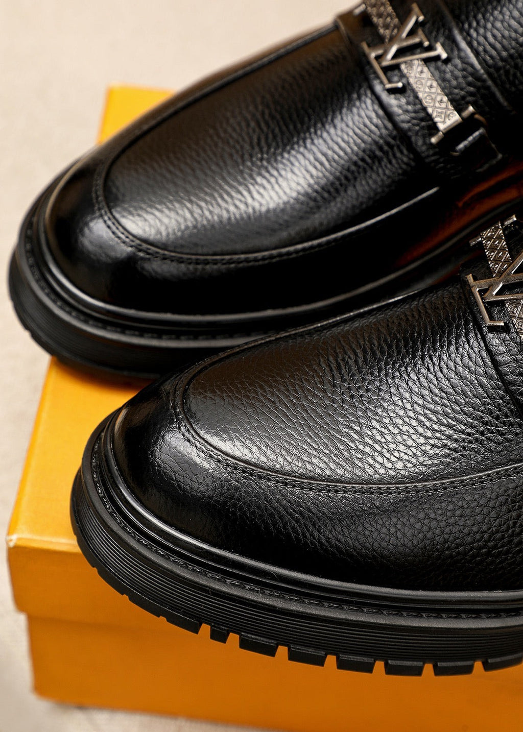 VL Luxury Fashion Mens Shoes 0425010614