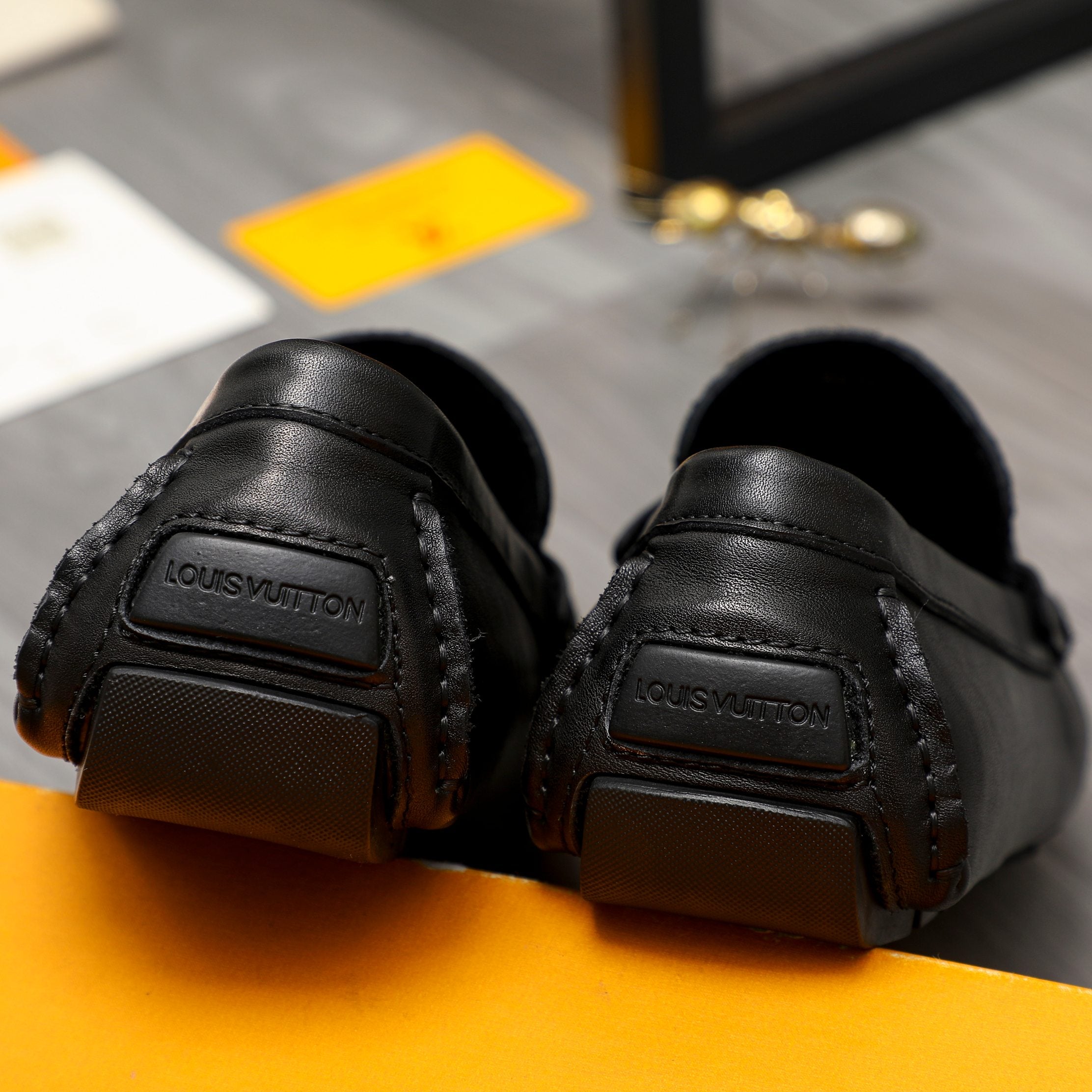 New fashion and versatile business loafers XC0424040203