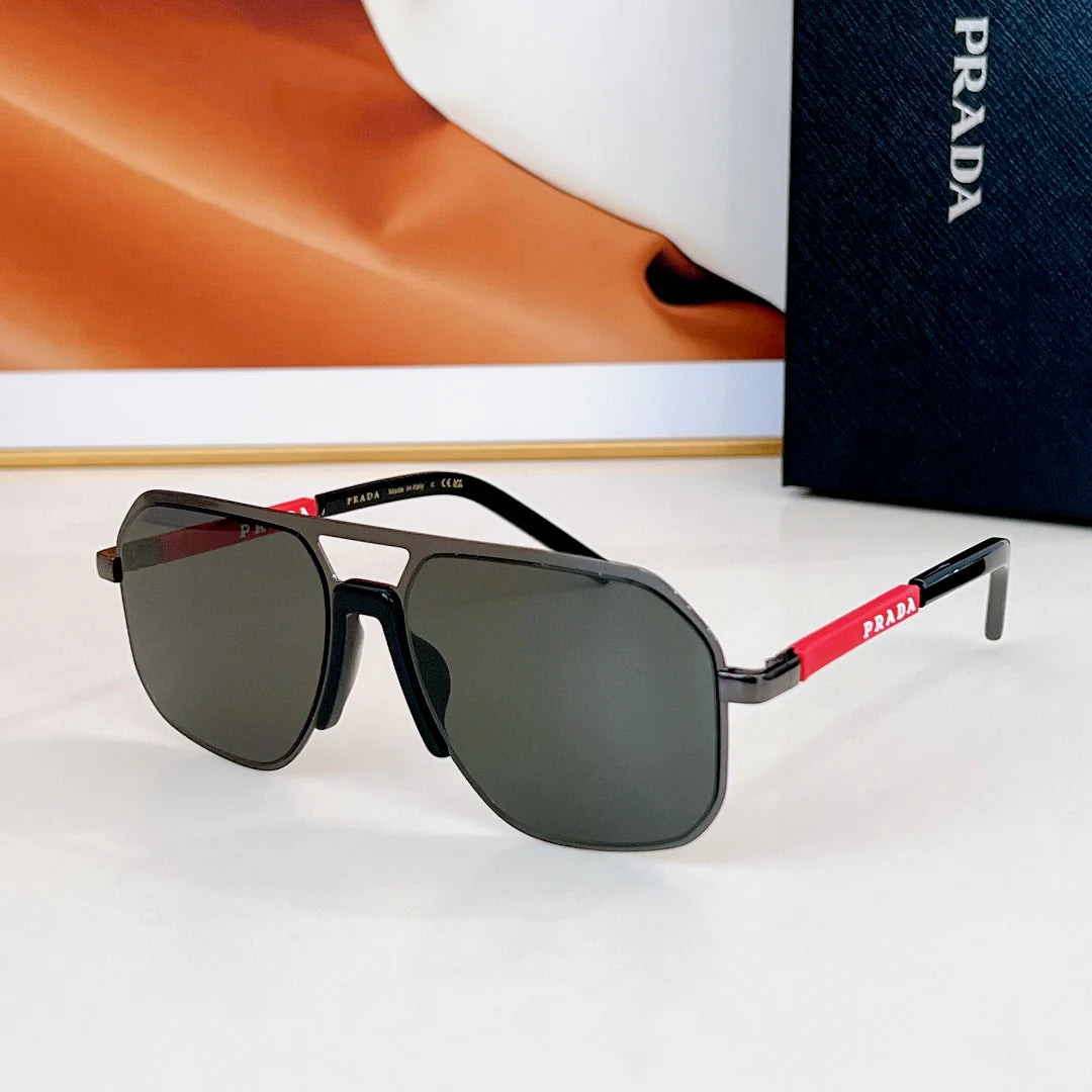 New fashionable and versatile sunglasses 1025021002