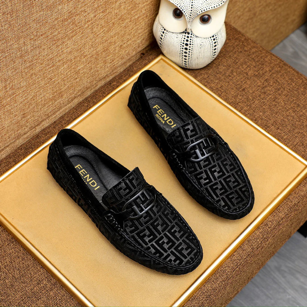 Classic new men's casual loafers 1024072422