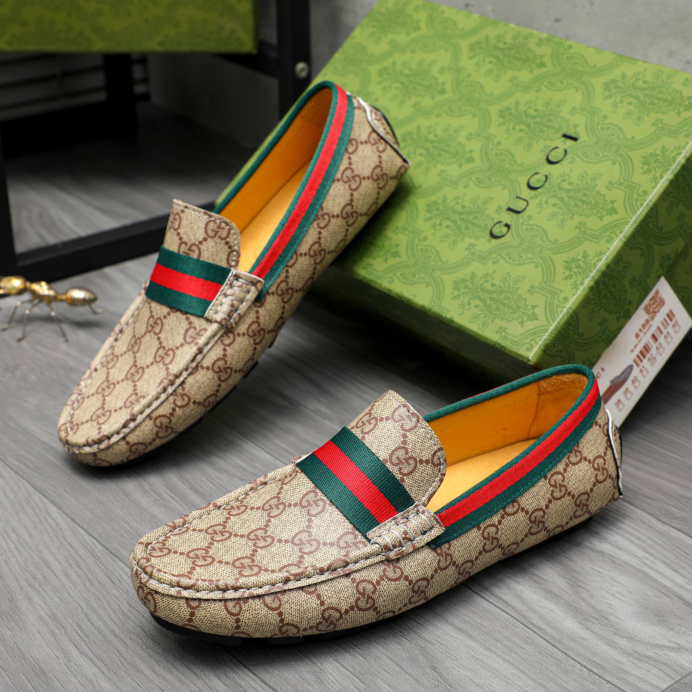 Trendy classic printed men's casual loafers 1024040112