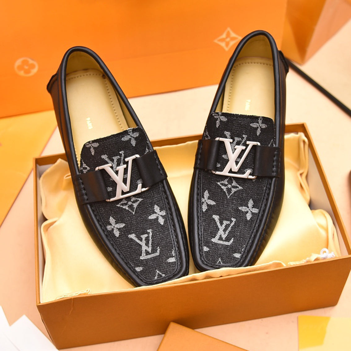 New brand letter pattern slip-on shoes