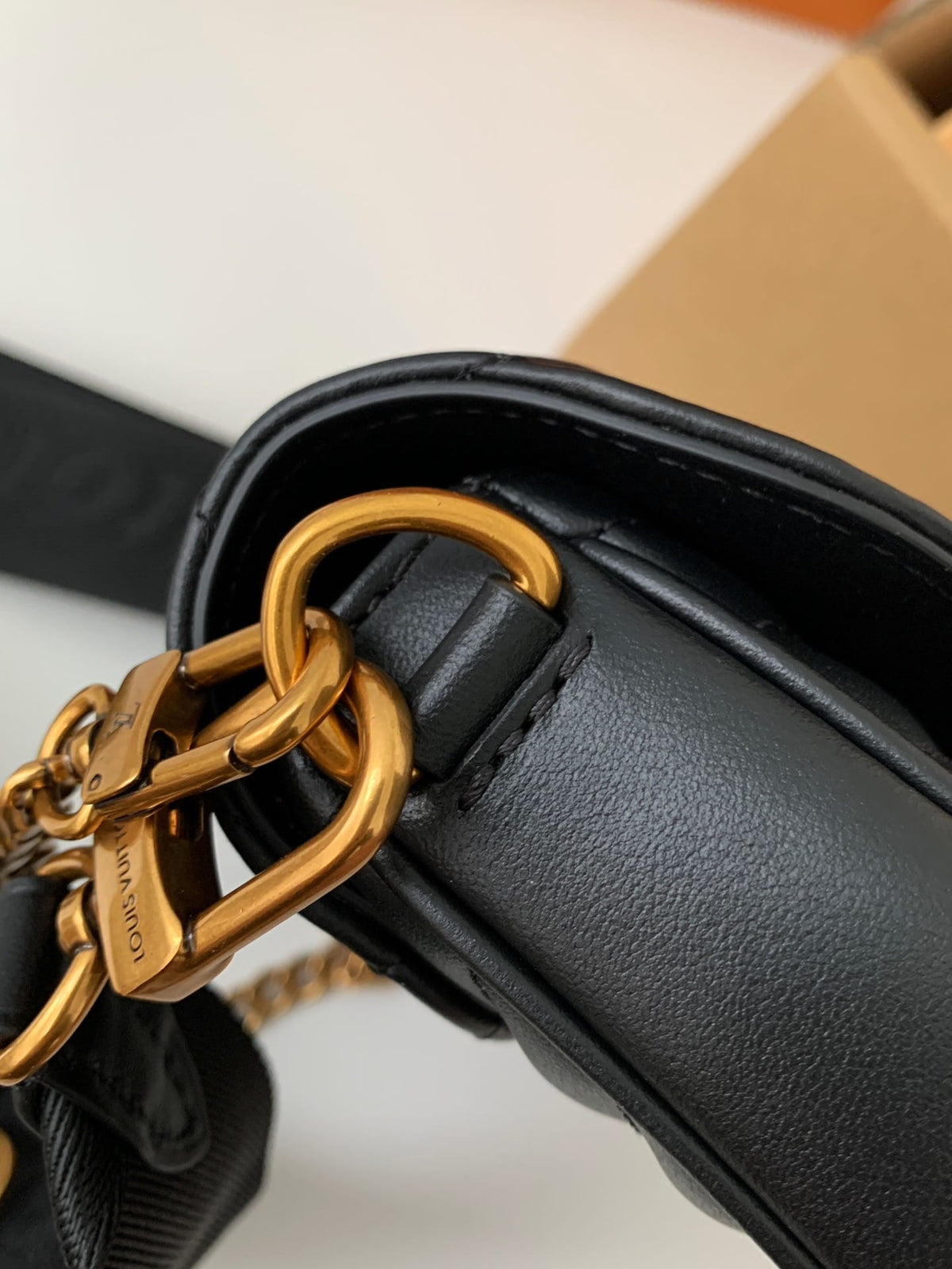 Handmade Leather Crossbody Bag New Wave Multi Pochette