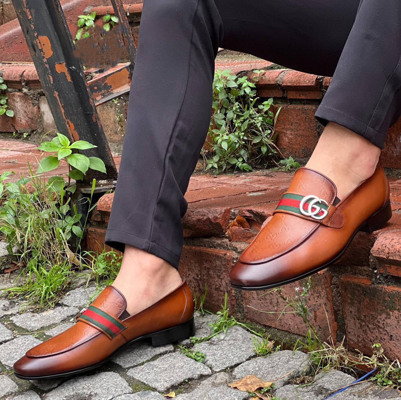 Luxury G formal dress slip on shoes 04240514021