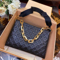 L Coussin MM Bag Black 0424031807