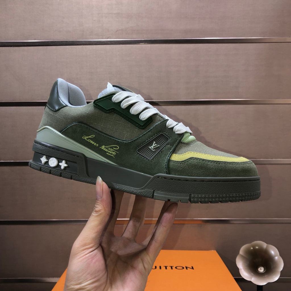 25 Luxury V Brand Casual Sneakers 0425102207