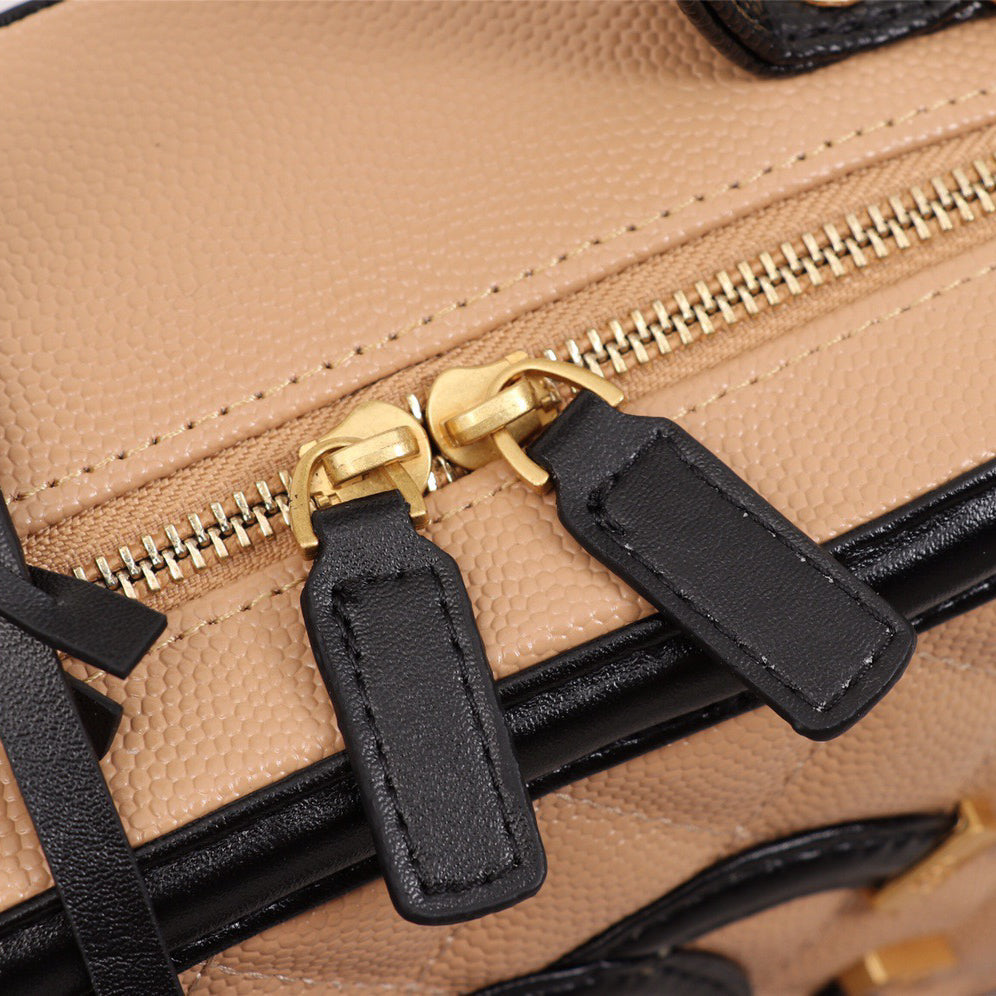 Vanity Case In Brown Leather