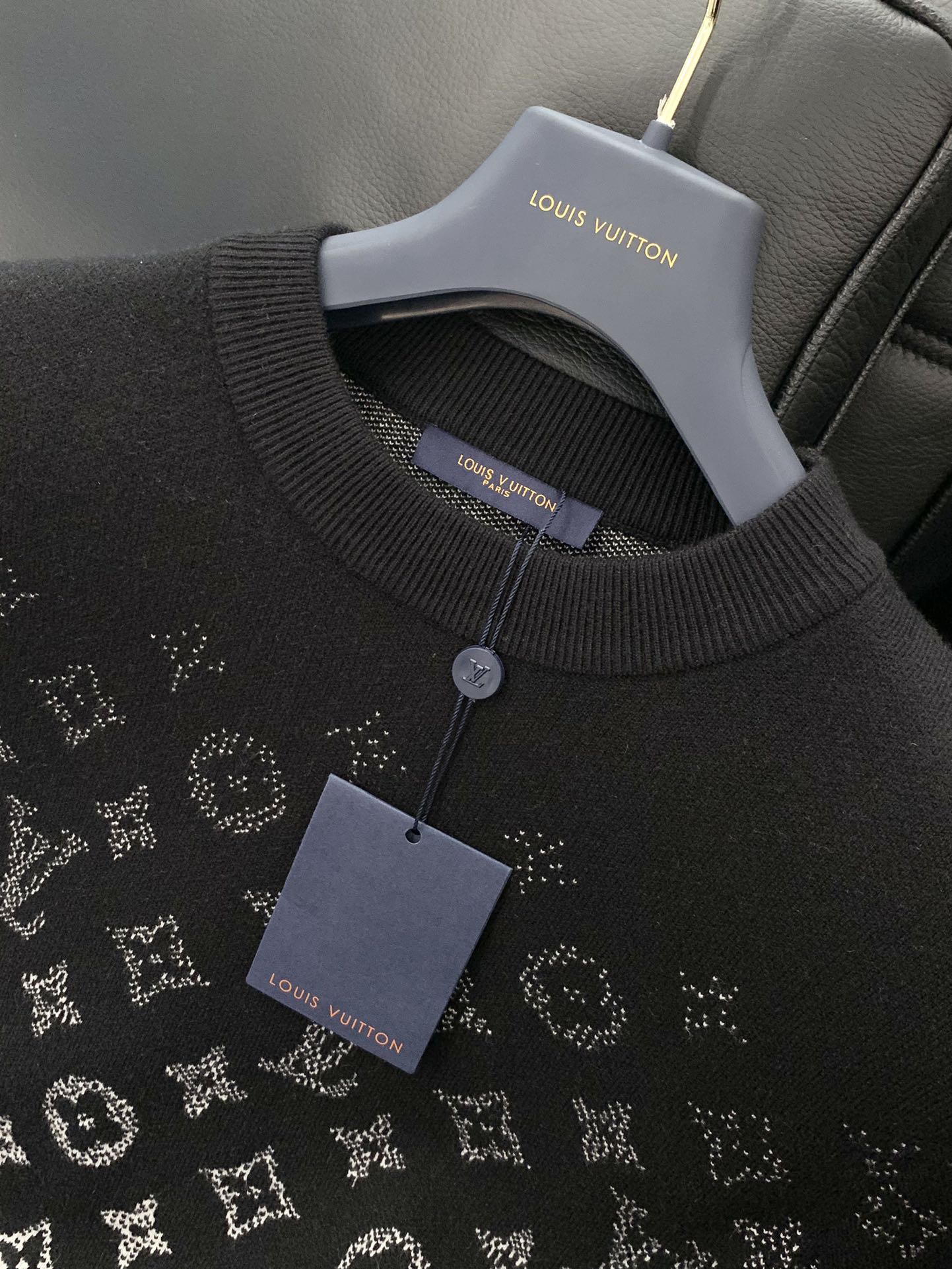 24 New Letter Gradient Color Fashion Casual Round Neck Long Sleeve Knitted Sweater PD0424101410