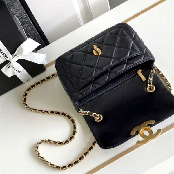Mini CC Logo Flap Lambskin Bag 0424081502