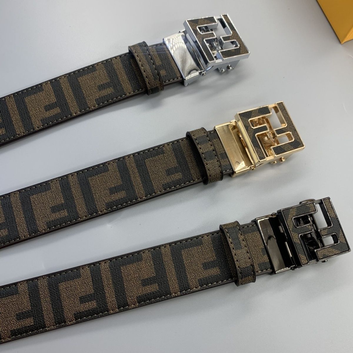 New fashion boutique belt  S070402