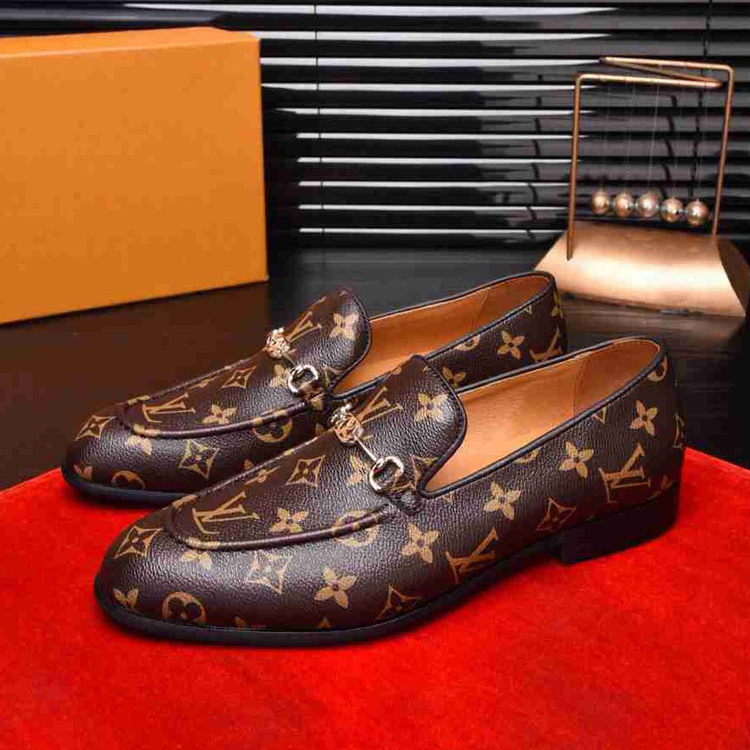 New Fashion Genuine Leather Slip On Shoes High version