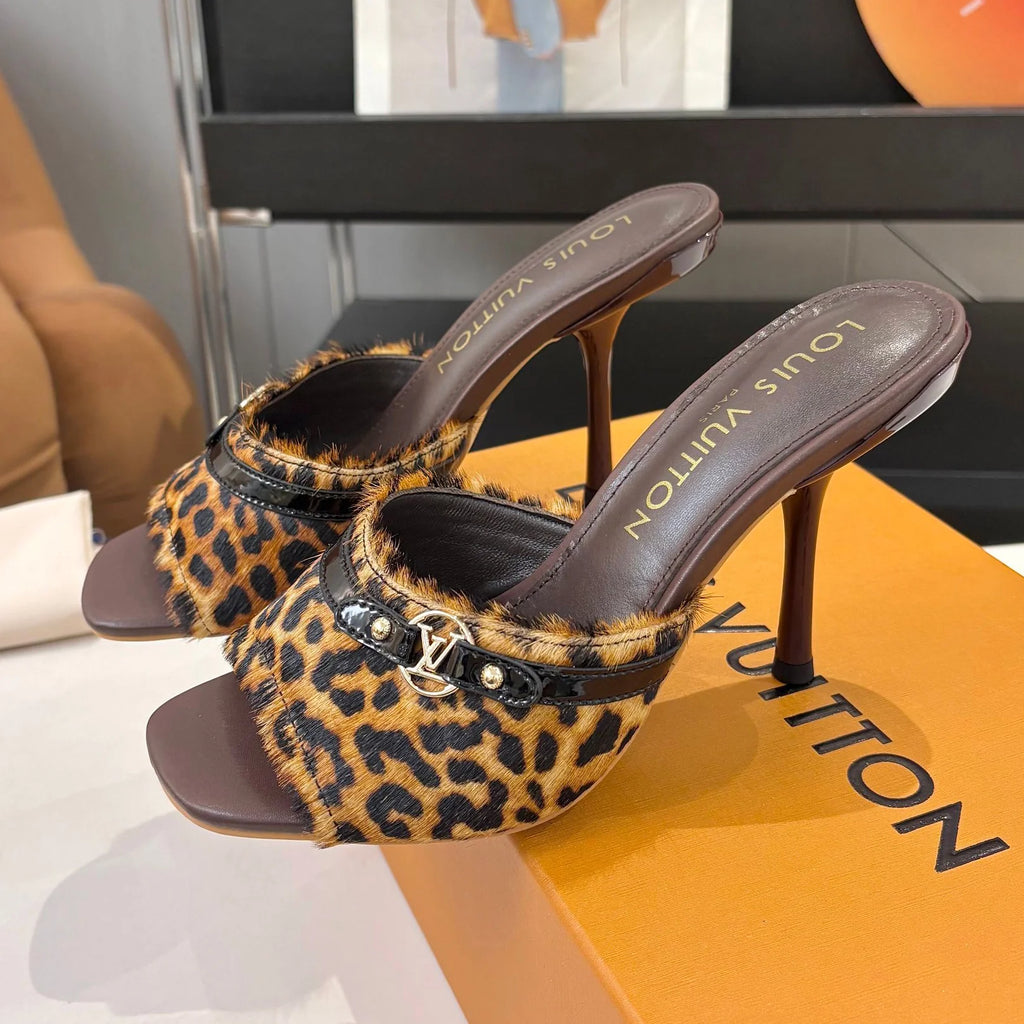 New Leopard-Print High-Heeled Sandals 1026070209
