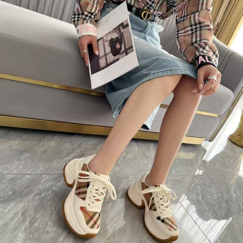 New plaid platform sneakers  PD042025051915