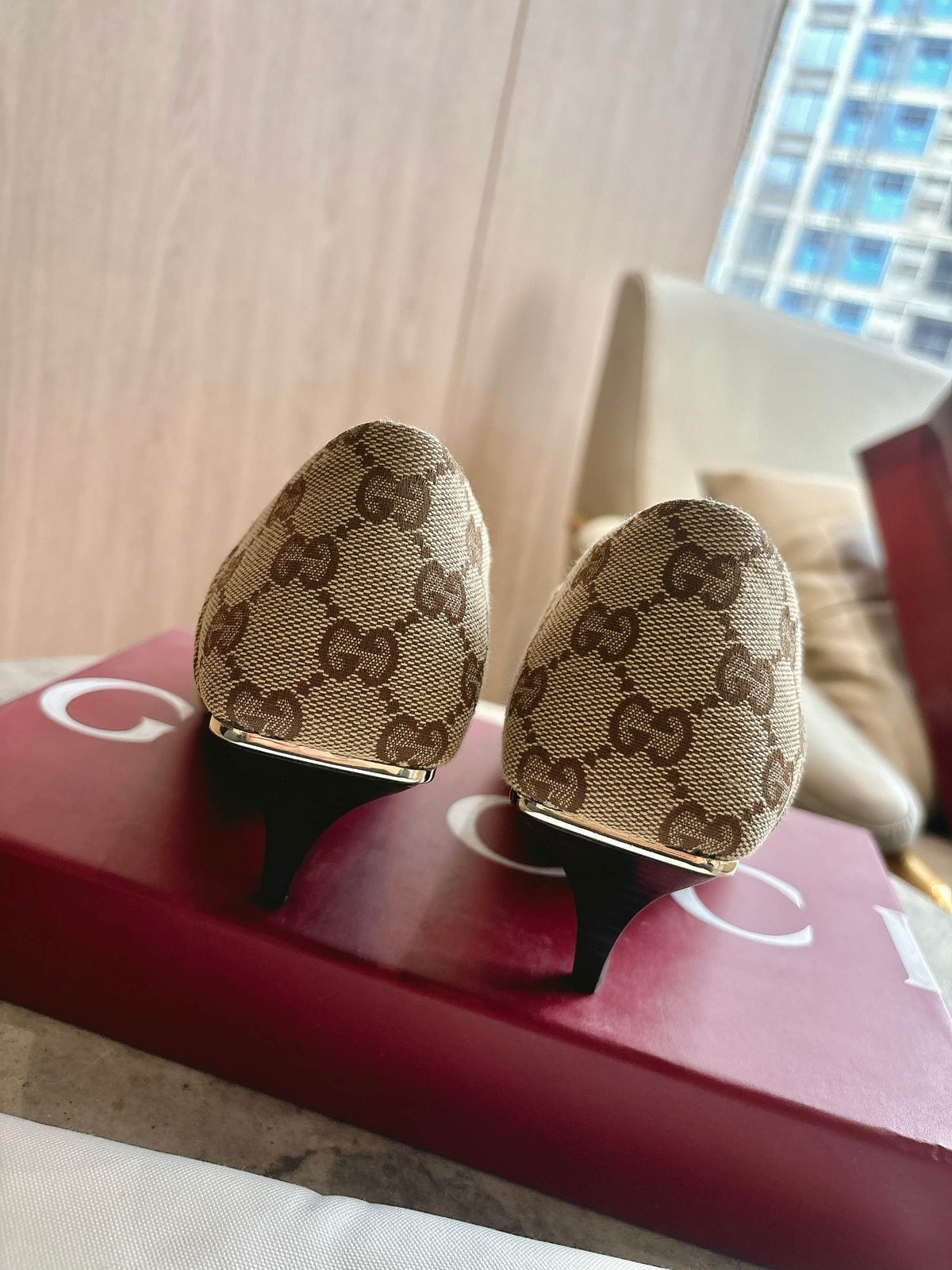 26 Ladies fashion luxury high heels XC0426030902