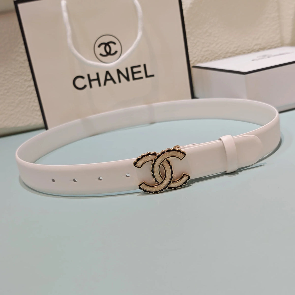 CC Belt 3.0 Scalloped Edge Buckle White Cowhide 200003