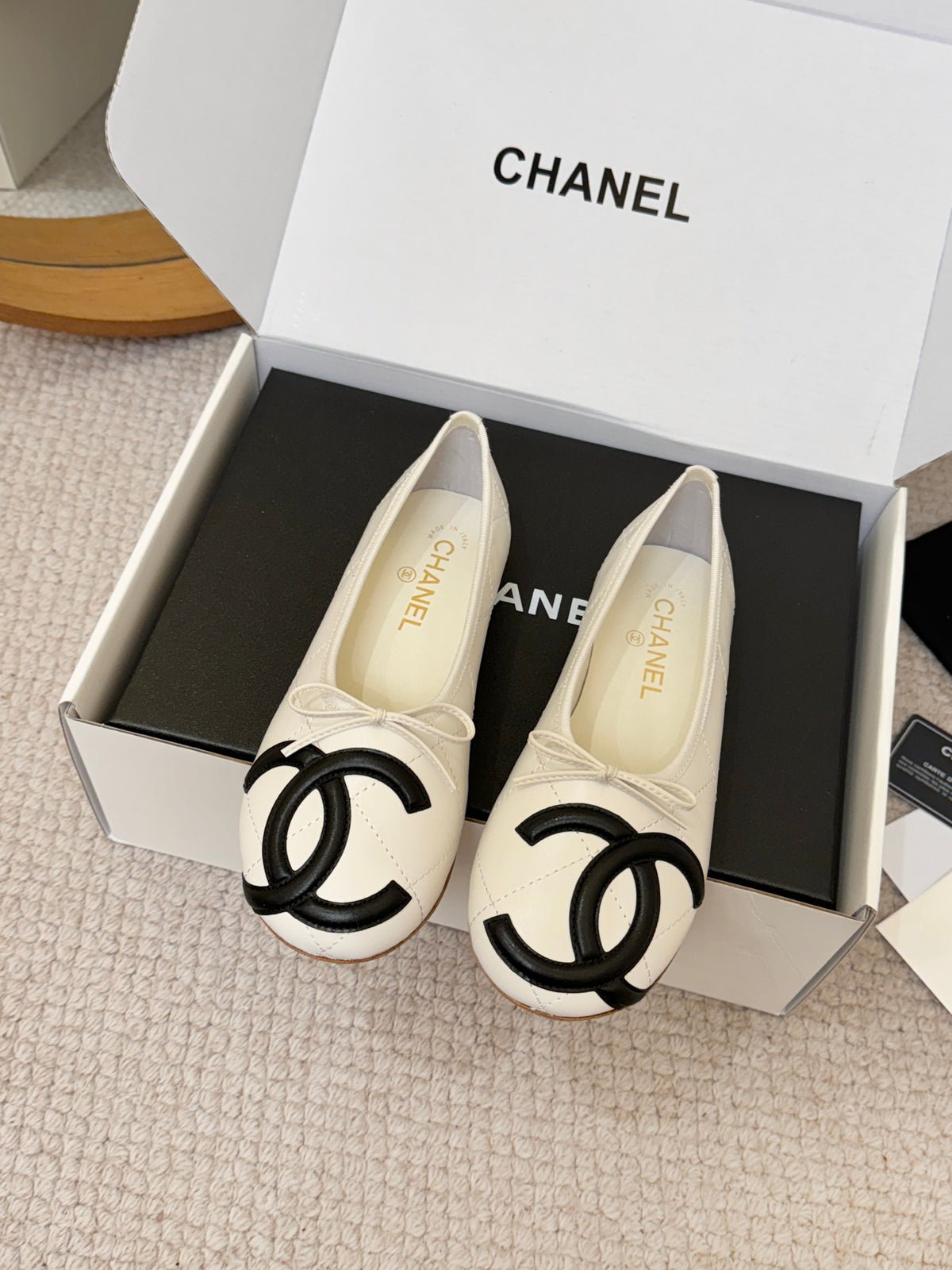 2026 Spring/Summer New Arrival Large Logo Flat Shoes XC0426052205