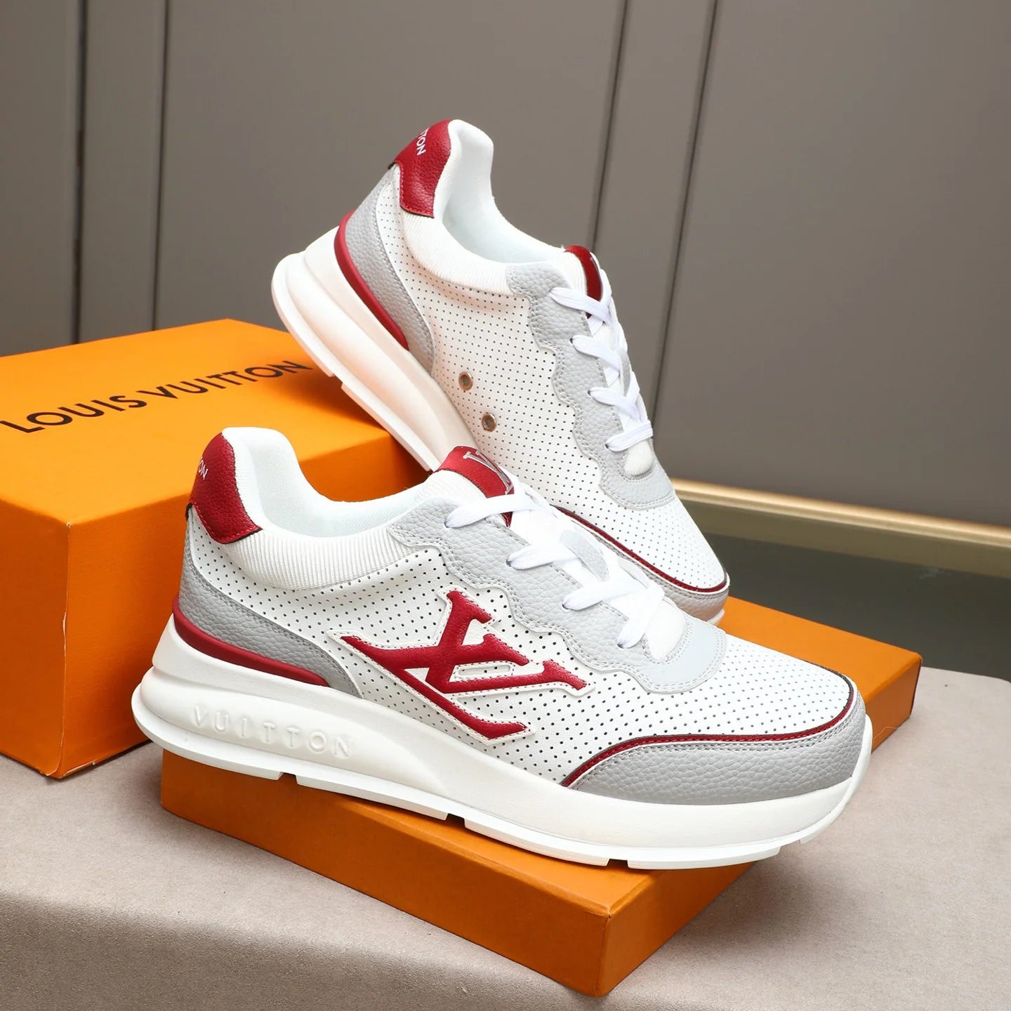 Leather mesh athletic shoes 1426012610