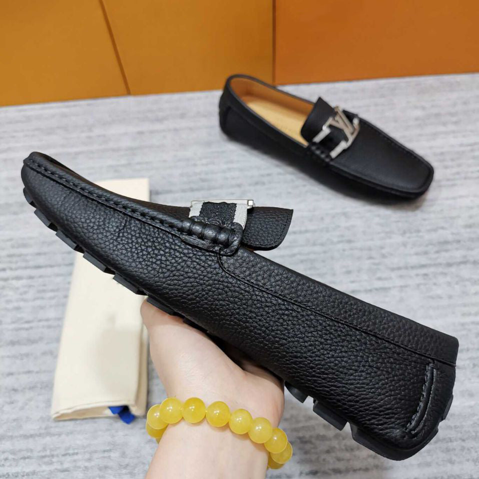 Logo Men Slip-on Shoes V10