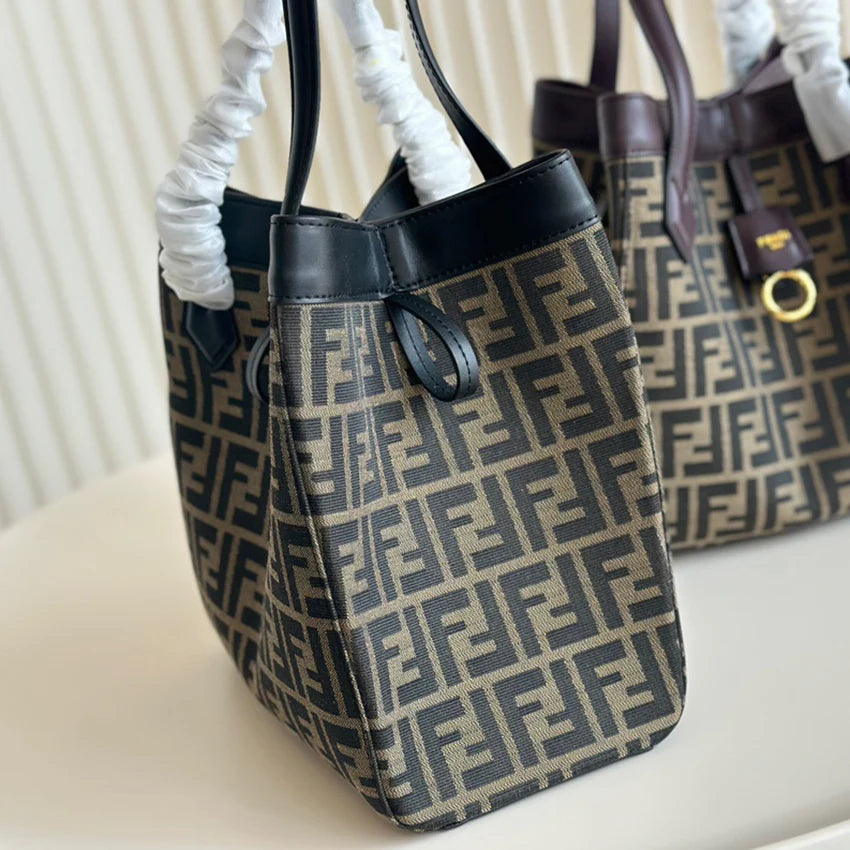 Luxury vintage versatile tote bag 1024072905