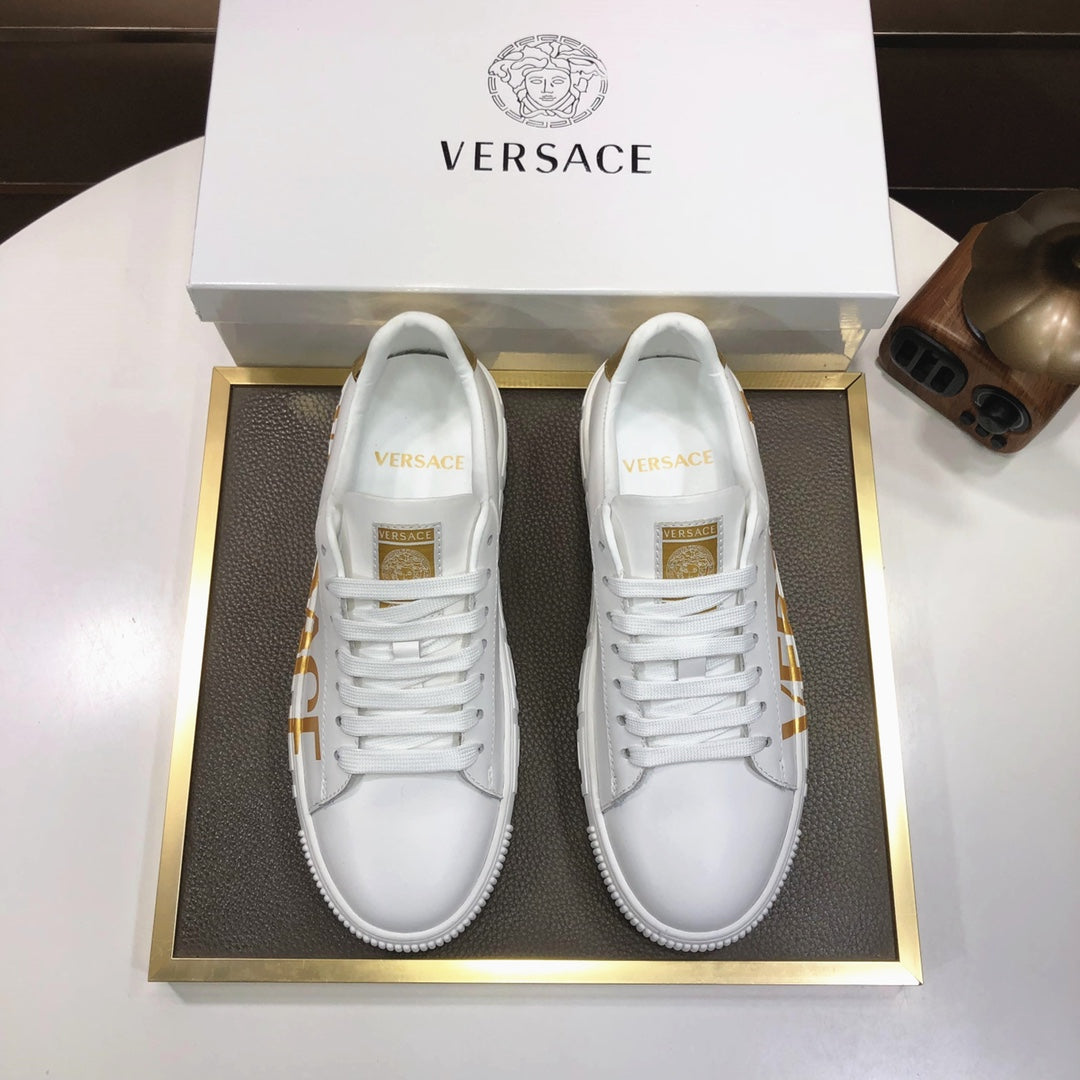 New fashionable and versatile sneakers XC0425122606
