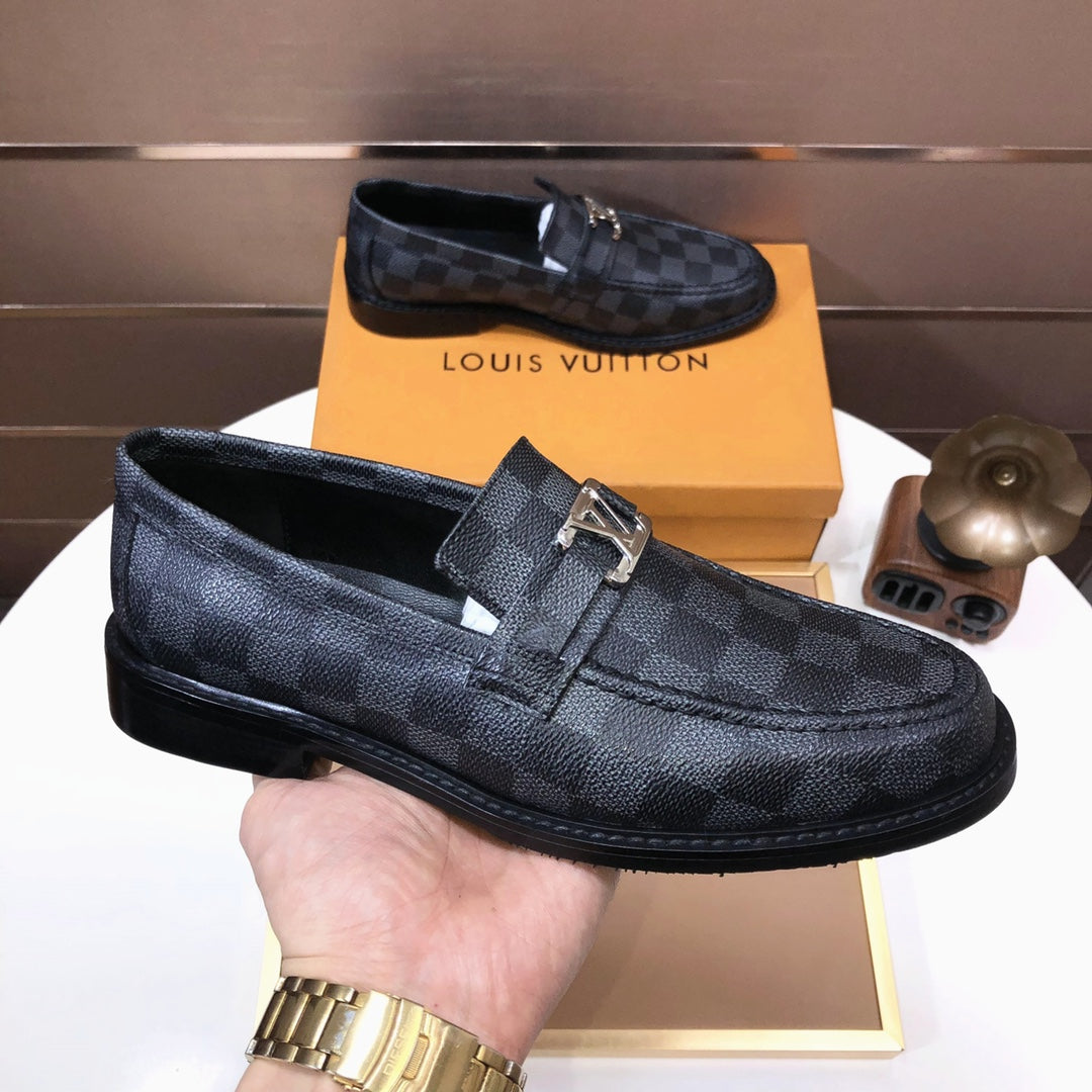 V Luxury Men's Classic Slip On Shoes 0425032504