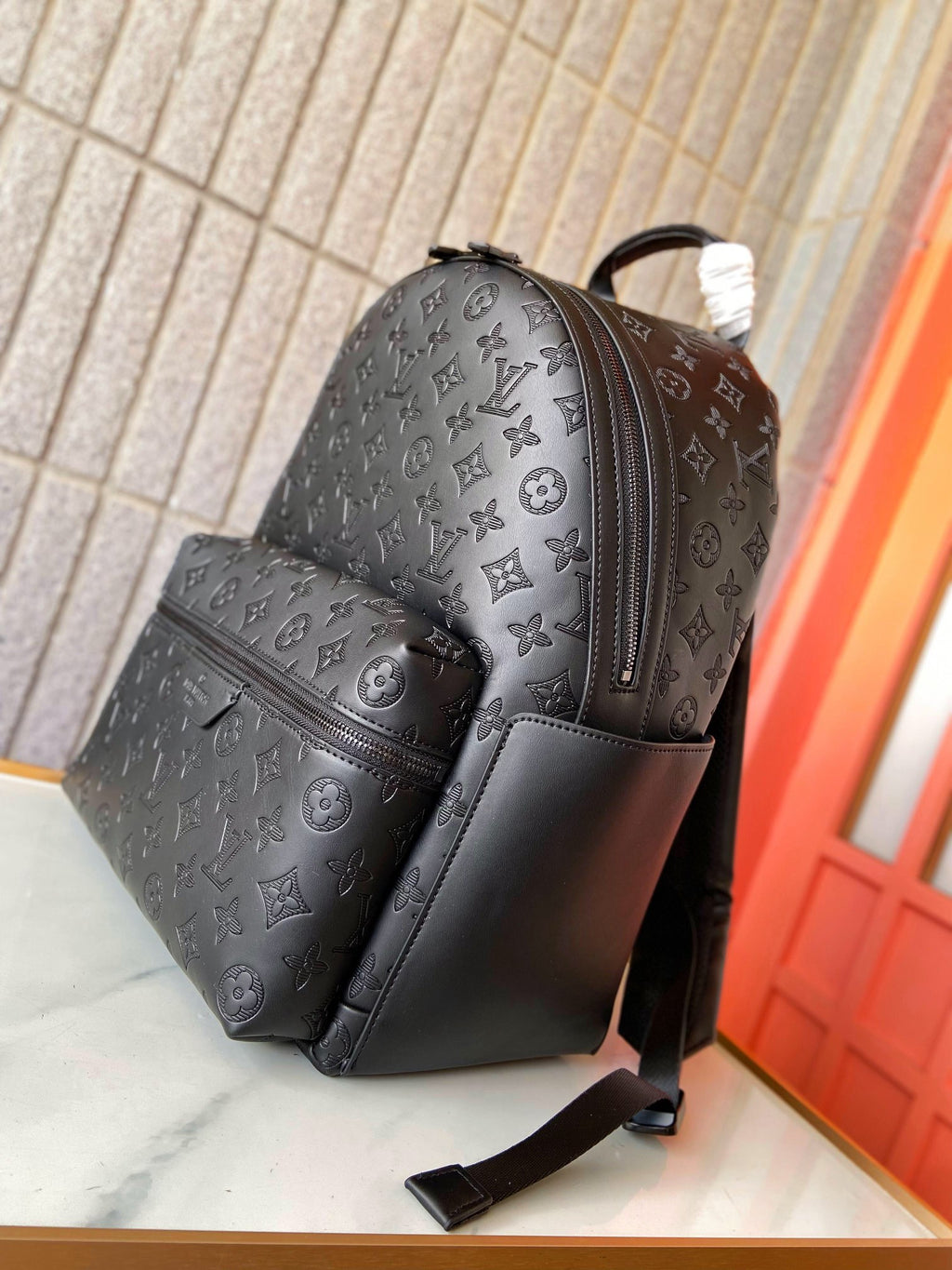 Luxury V Logo Classic RACER Backpack XC0425111903