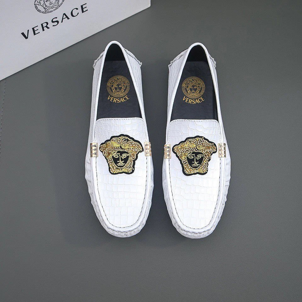 Luxurious white versatile loafers 1024052919
