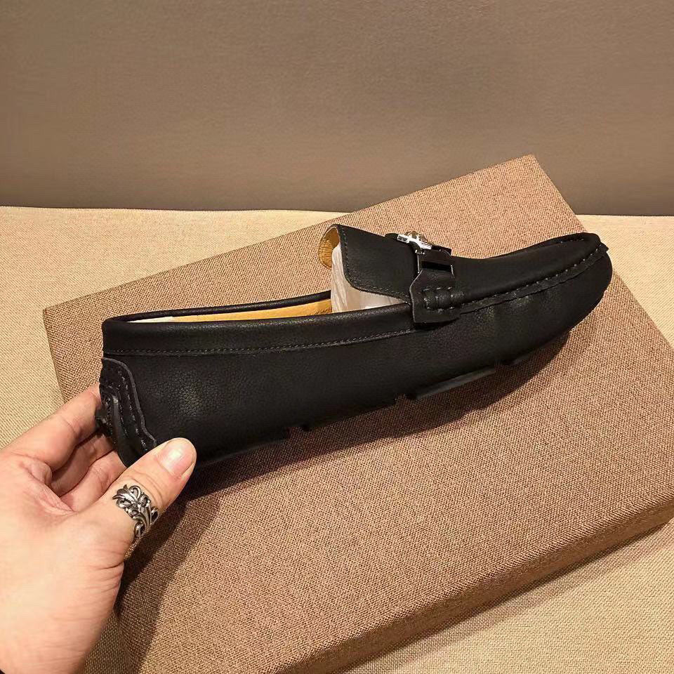 VS logo 24Ss men's Fashion Loafers Driver Shoes fb0424082604